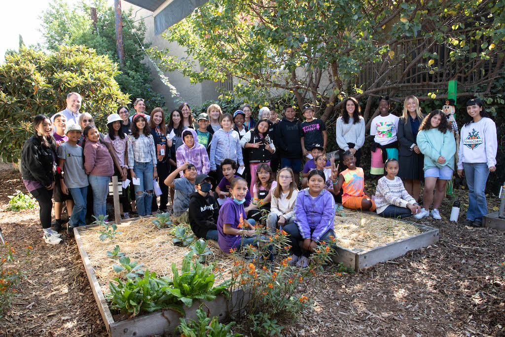 Small LA School District Shows Mighty Heart School Meals for All